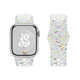 Apple Watch 38mm Uyumlu Kordon Silikon Esnek Yumuşak Delikli Spor KRD-02 Kayış Beyaz