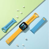 Apple Watch 7 45mm Uyumlu Kordon Silikon Soft Yüzey Metal Tokalı KRD-73 Kayış