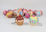 ( 3 Adet ) Anahtarlı Cupcake Squishy Ufak Boy Sukuşi Oyuncak
