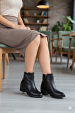 Fort 1095 Rahat Esnek Toka Detaylı Sıcak Astar 4 Cm yüksek Topuk Kadın Bot