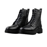 Castle Black 3757-1 Hakiki Deri Günlük Kadın Postal Bot