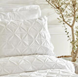 Karaca Home White Collection  Castello %100 Pamuk Tek Kişilik Puntolu Nevresim Takımı Beyaz