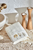 Karaca Home Comfort Touch Nakışlı %100 Pamuk Havlu Beyaz