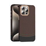 iPhone 15 Pro Kılıf Magsafe Şarj Özellikli Karbon Fiber Görünümlü FRMS Gros Kapak - Gold-Siyah