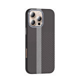 iPhone 16 Pro Max Kılıf Magsafe Şarj Özellikli Karbon Fiber Görünümlü BTO Gros Kapak - Siyah-Lacive