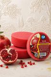 Internatural Nar Süngerli Bitkisel Banyo Sabunu 120 g