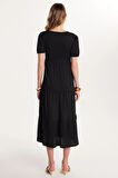 Kadın Standart Fit Normal Kesim V Yaka Gofre Midi Siyah Elbise