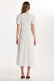 Kadın Standart Fit Normal Kesim V Yaka Gofre Midi Ekru Elbise