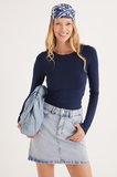 Kadın Slim Fit Dar Kesim Uzun Kollu Bisiklet Yaka Sırt Detaylı Lacivert Viskon Bluz