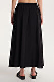 Kadın Standart Fit Beli Lastikli Siyah Etek