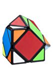Dörtgen Çevresinde Üçgenlerden Oluşan Benzersiz Zeka Küpü: Kübirik Cube
