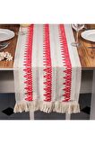 Örme Runner Pamuklu Dantel Kalpli Püsküllü Runner 35x145 Cm Yılbaşına Özel Masa Örtüsü Kırmızı Krem