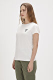 Laura Beyaz Basic Baskılı Kadın Tişört