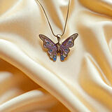 316L Çelik Mor-Lila Renkli Kelebek Kolye – Zarif Emaye Tasarım, Altın Kaplama Zincirli