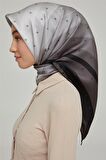 Armine Sura İpek Eşarp 21Ka8652 84