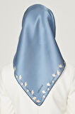 Armine Yeni Sezon 2022 İlkbahar Yaz Serisi %100 İPEK Twill Eşarp 8553D-82
