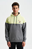 Arma Erkek Pamuklu Regular Fit 3 İplik Şardonlu Kanguru Cepli Sweatshirt 