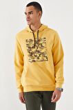 Hardal Kamuflaj Desen Baskılı Standart Kalıp Kapüşonlu Erkek Sweatshirt - 87884 | XXL