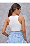 Beyaz Renk Halter Yaka Düz Desensiz Likralı Slim Fit Crop Top Bluz