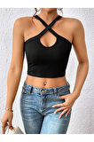 Siyah Renk Degaje Yaka Düz Desensiz Çarpaz Askılı Likralı Fitilli Kaşkorse Crop Top Bluz