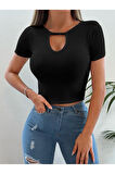 İpli Bisiklet Yaka Siyah Renk Fitilli Kısa Kollu Slim Fit Crop Top Bluz