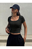 U Yaka Siyah Renk Fitilli Kısa Kollu Slim Fit Crop Top Bluz