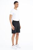 Siyah Yan Baskılı Fermuar Cepli Bağcıklı Standart Kalıp Erkek Şort - 81244 | S