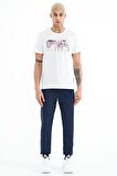 Beyaz Yazı Baskılı Standart Kalıp O Yaka Erkek T-Shirt - 88226 | M