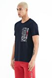 Lacivert Minimal Yazı Baskılı O Yaka Standart Kalıp Erkek T-Shirt - 88208 | XL