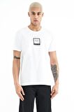 Beyaz Minimal Basklı Detaylı O Yaka Standart Kalıp Erkek T-Shirt - 88230 | XL