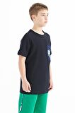 Lacivert Ön Cepli Nakış Detaylı O Yaka Standart Kalıp Erkek Çocuk T-Shirt - 11116 | 12-13
