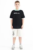Siyah Renk Bloklu Kapüşonlu Kanguru Cepli Oversize Erkek Çocuk T-Shirt - 11148 | 7-8
