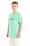 Su Yeşili Baskı Detaylı O Yaka Standart Kalıp Erkek Çocuk  T-Shirt - 11117 | 3-4
