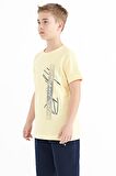 Sarı Yazı Baskılı O Yaka Standart Kalıp Erkek Çocuk T-Shirt - 11119 | 7-8
