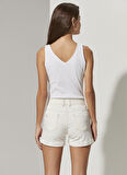 White by Nature Normal Bel Normal Beyaz Kadın Şort 330005