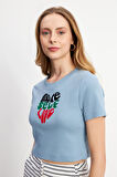 Kalp Desenli More Self Love Yazılı Açık Mavi Crop T-shirt