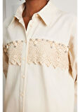Önü Dantelli Balıksırtı Gabardin Gömlek 