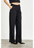 Pile Detaylı Geniş Çizgili Poliviskon Pantolon