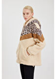 Leopar Garnili Kapüşonlu Peluş Mont