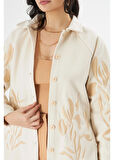Nakışlı Yırtmaçlı Kaşe Gömlek 