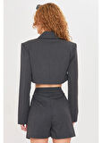 Düğmeli Crop Blazer Ceket 