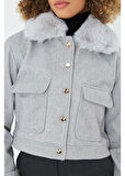 Yakası Kürklü Kısa Kaşe Mont 