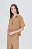 Önü Cepli Kısa Keten Görünümlü Gömlek 