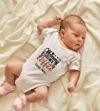 BK Kids İsimli Mommy Needs A Coffee Tasarımlı Bebek Body Zıbın - Model 1