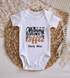 BK Kids İsimli Mommy Needs A Coffee Tasarımlı Bebek Body Zıbın - Model 1