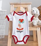 BK Kids Mekanın Sahibi Geliyor Tasarımlı Kırmızı Bebek Body Zıbın ve Mama Önlüğü Hediye Seti-1