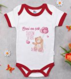 BK Kids Kişiye Özel Beni En Çok Dayım Sever Tasarımlı Kırmızı Bebek Body Zıbın-1