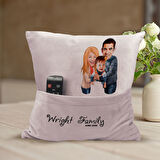 BK Gift Kişiye Özel Aile Karikatür Tasarımlı Organizer Kumanda ve Atıştırmalık Cepli Pembe Kırlent Y