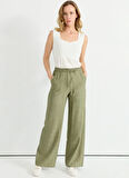 Selen Normal Bel Standart Haki Kadın Pantolon 25YSL5396