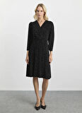 Selen Kruvaze Yaka Simli Siyah Standart Kadın Elbise 25KSL7704